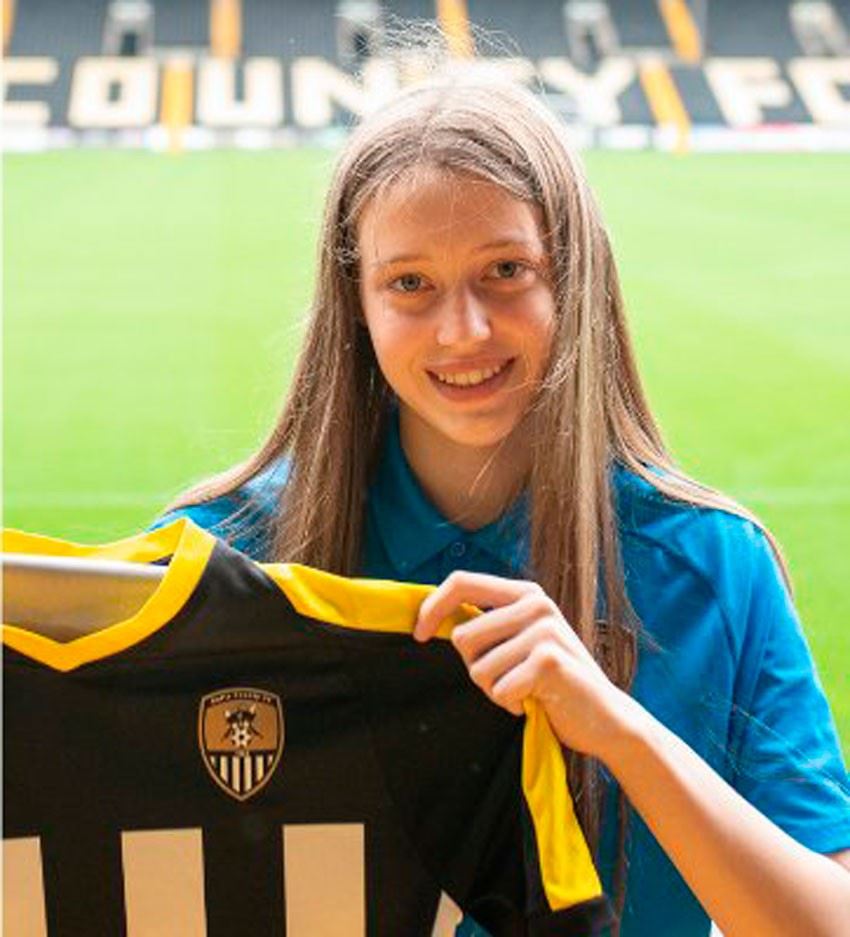 Notts County Women's Team Player Sponsored By Sherwood Truck and Van